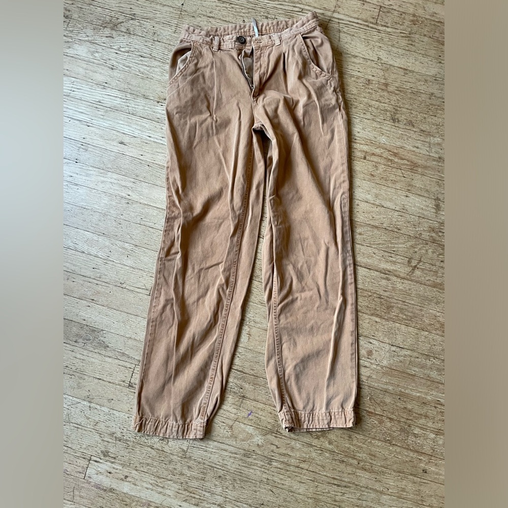 Free people barrel baggy leg khaki chino SZ 0 high rise soft distressed